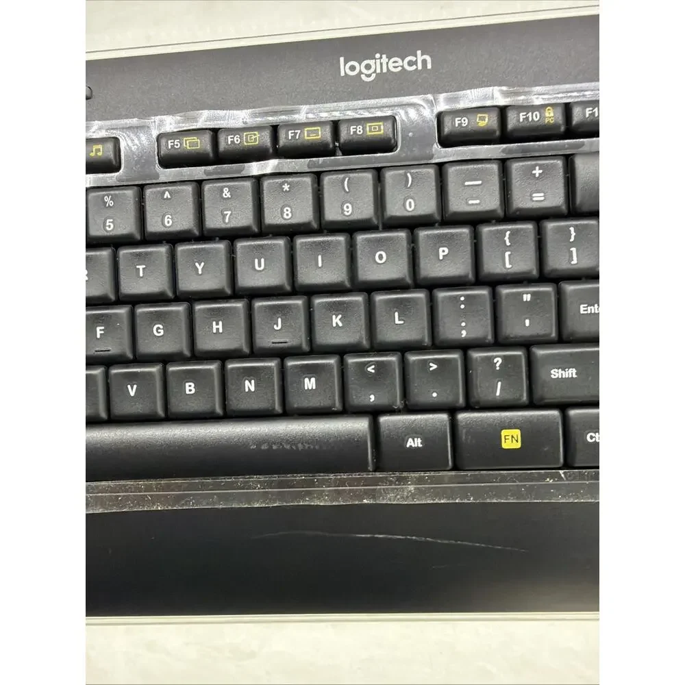 Logitech K520 Wireless Keyboard Y-R0012 W/ USB Unifying Receiver & Mouse M510